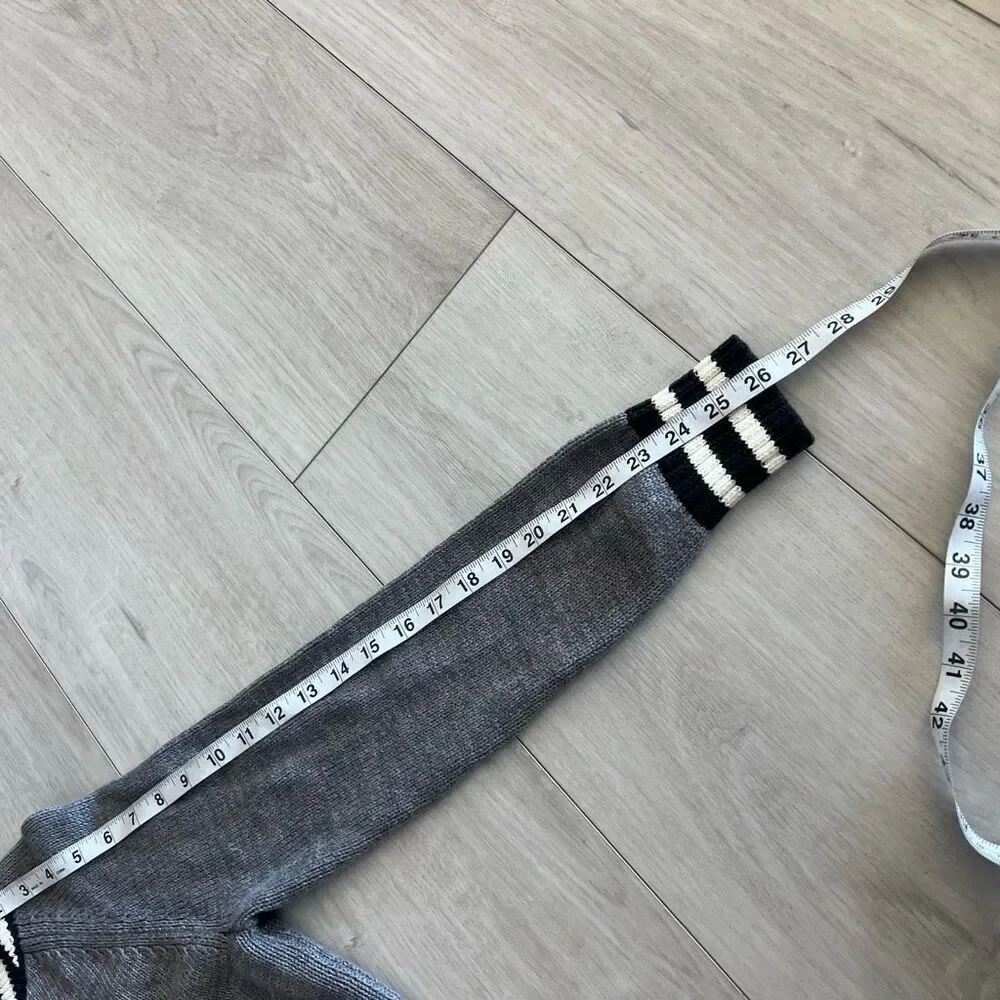 Gap boys sweater size L